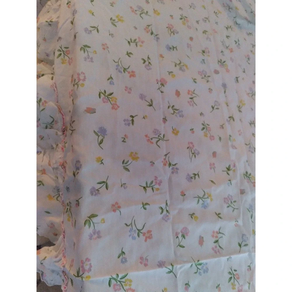 The Unbranded Brand white linen